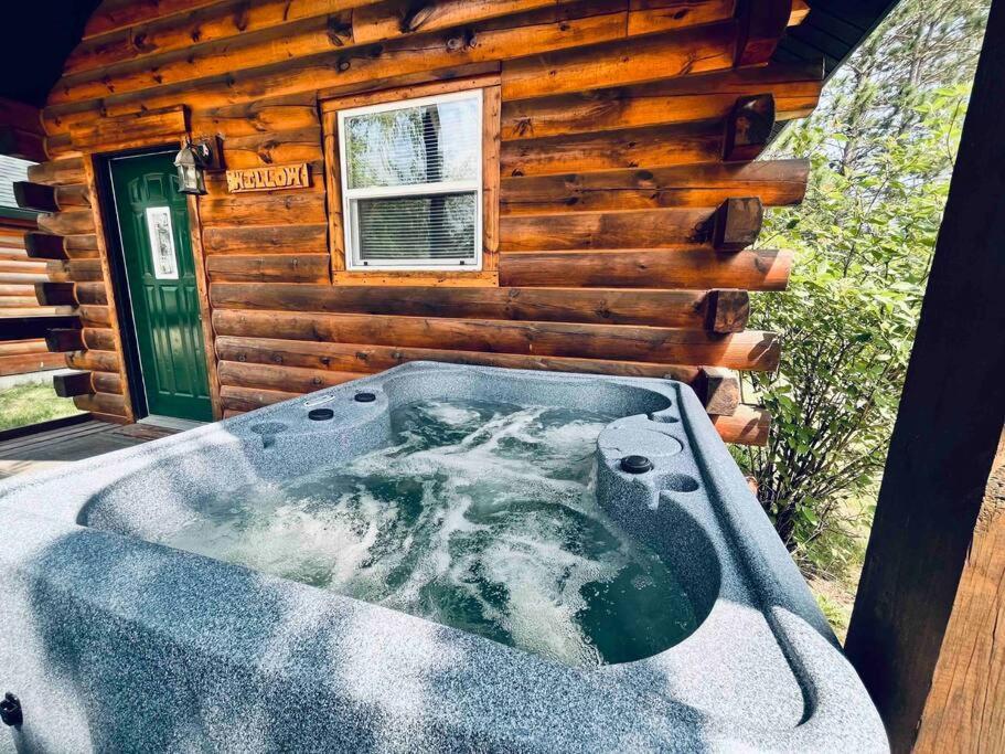 Willow Cabin Thompsonville Екстериор снимка