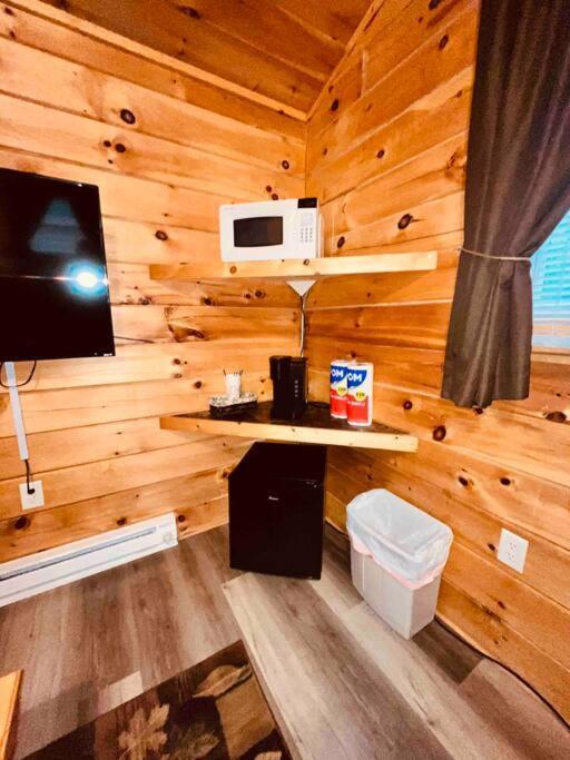 Willow Cabin Thompsonville Екстериор снимка
